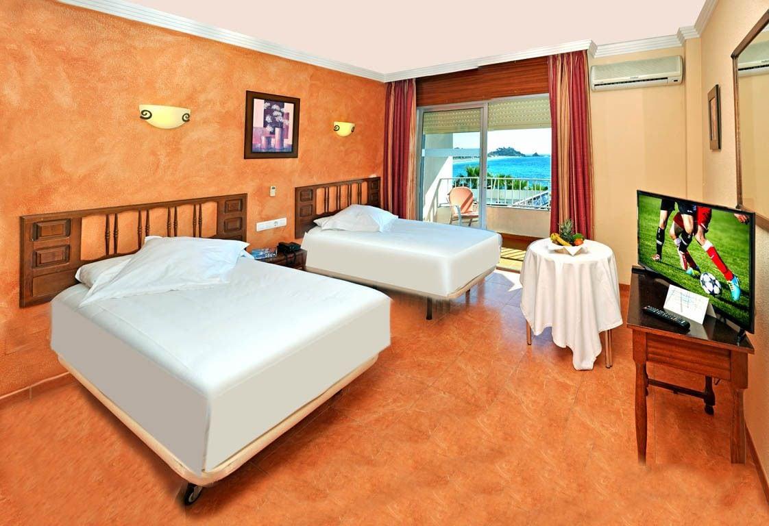 阿拉亚内斯海滩酒店 阿尔姆尼卡 外观 照片